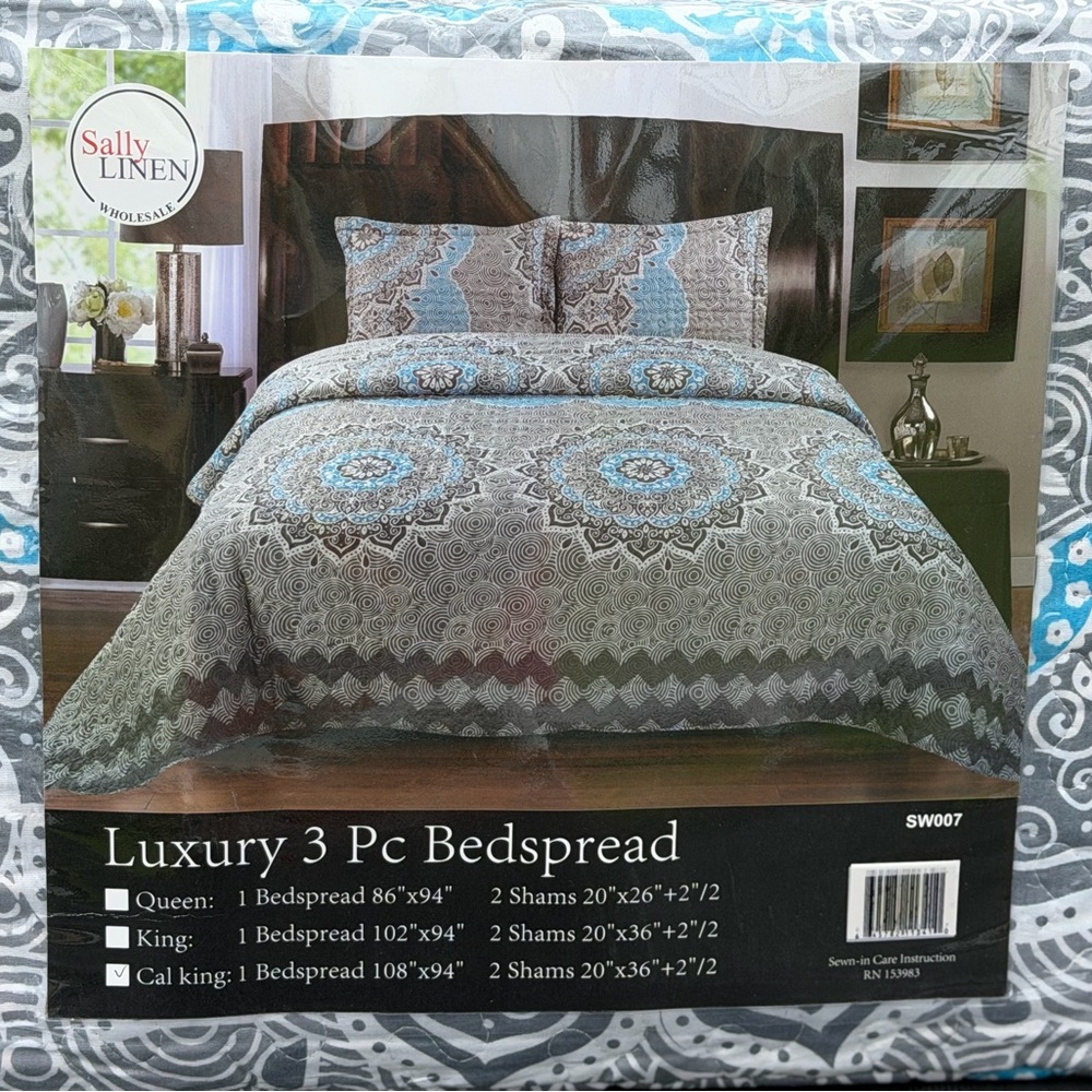 Brand new luxury cali king size Quilt /comforter set,3PCS gray and blue color